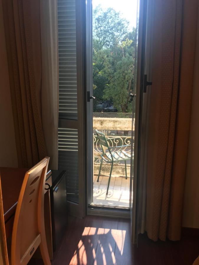 Hotel Aspromonte Milaan Buitenkant foto