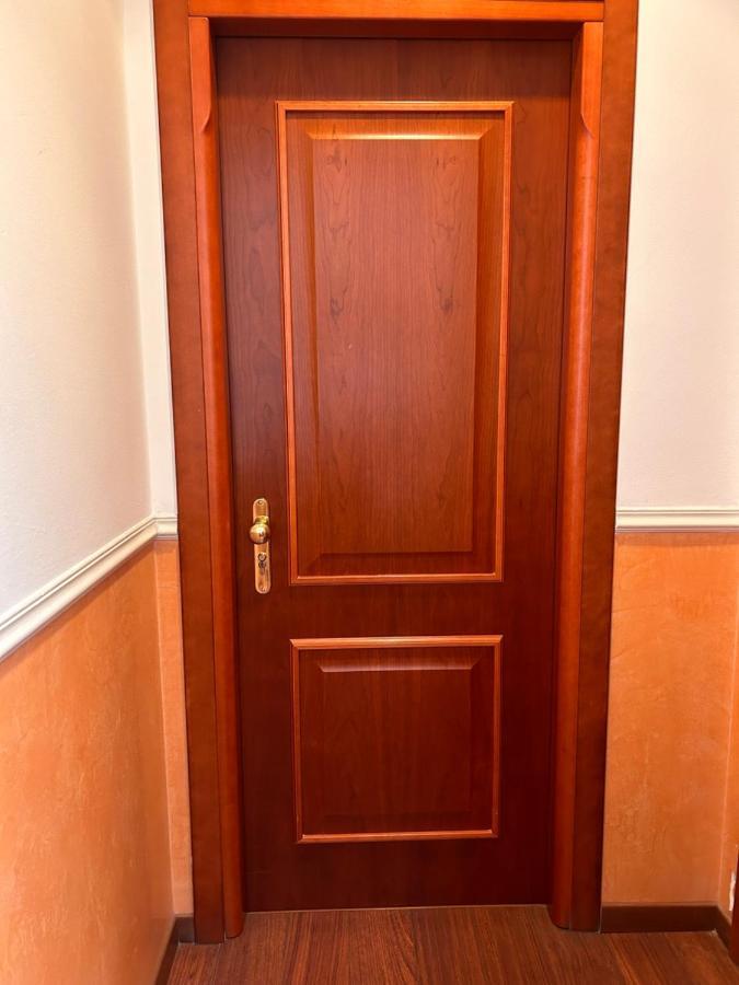 Hotel Aspromonte Milaan Buitenkant foto