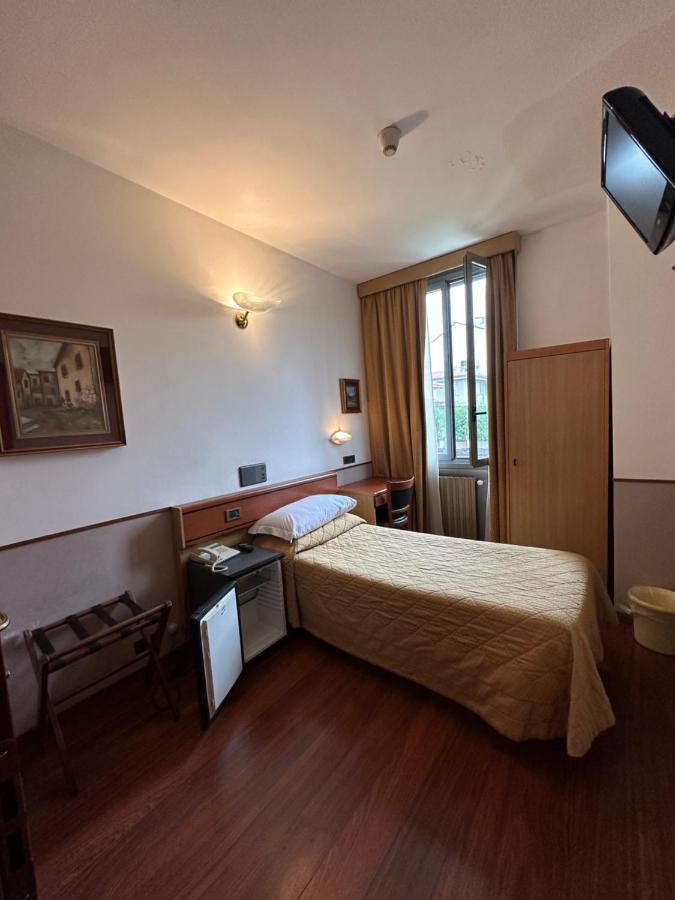 Hotel Aspromonte Milaan Buitenkant foto
