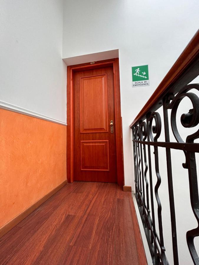 Hotel Aspromonte Milaan Buitenkant foto