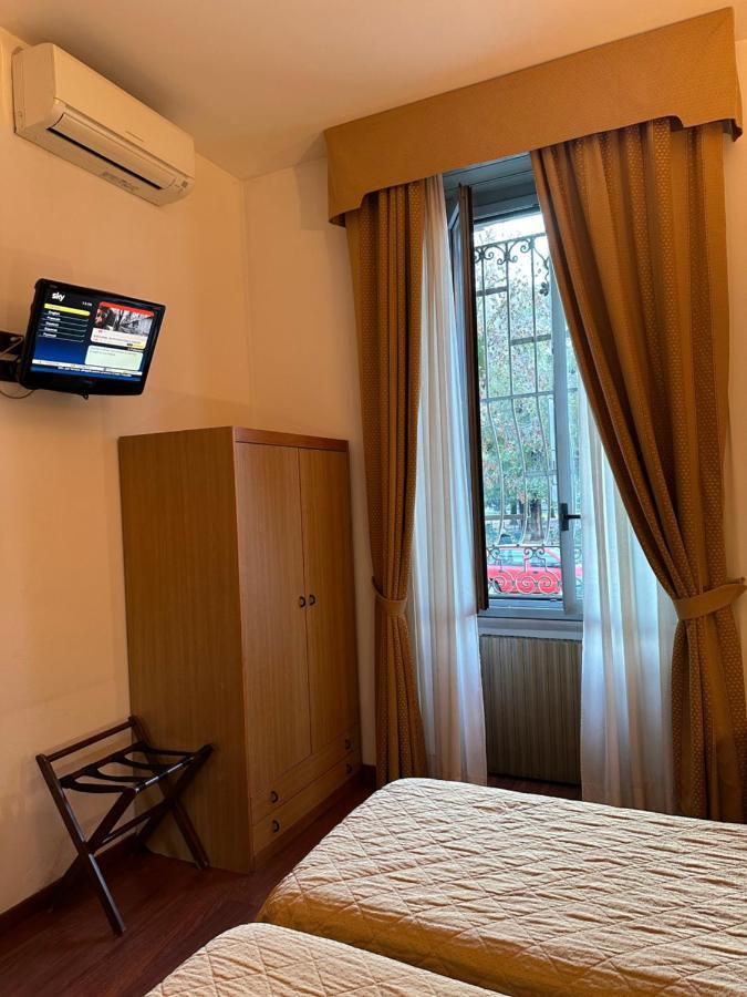 Hotel Aspromonte Milaan Buitenkant foto
