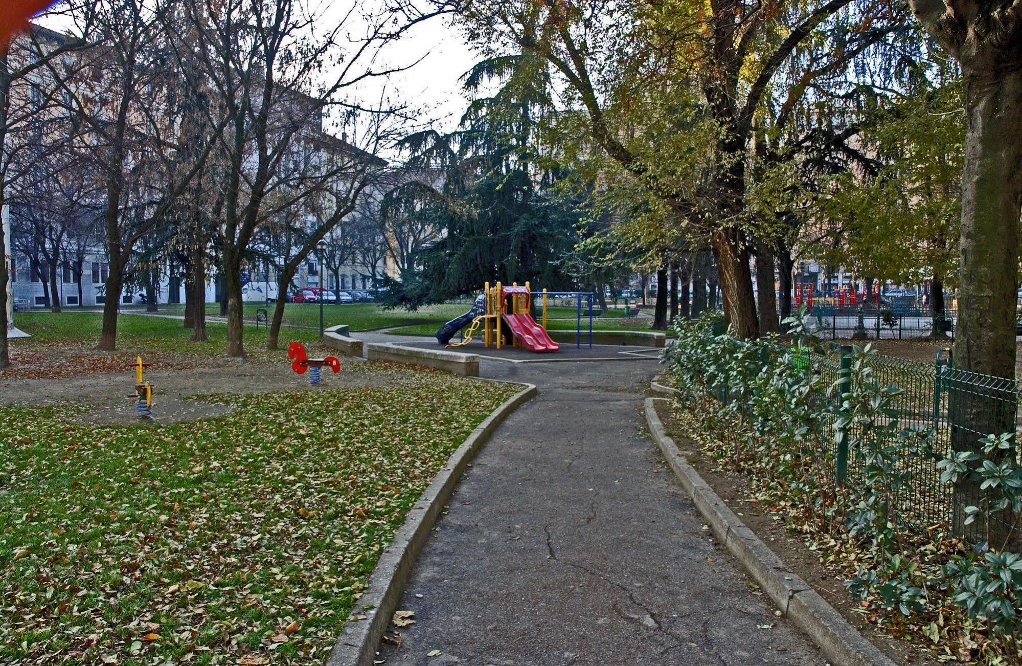 Hotel Aspromonte Milaan Buitenkant foto